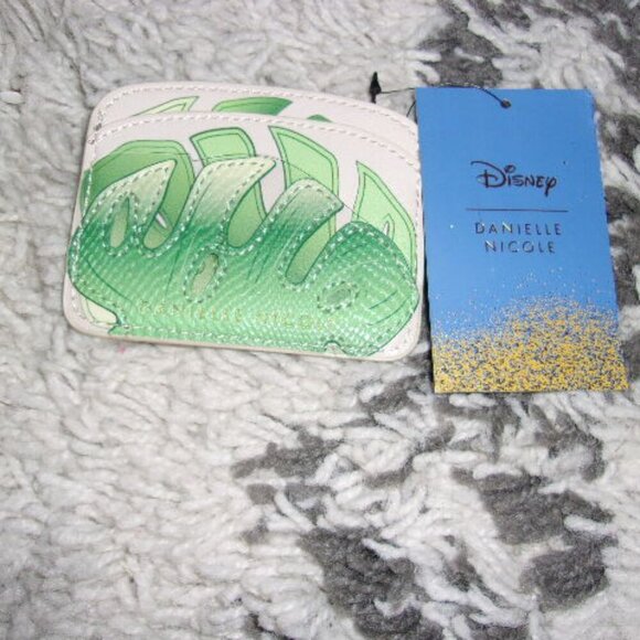 Danielle Nicole Disney Moana Monstera Cardholder New - Picture 2 of 2